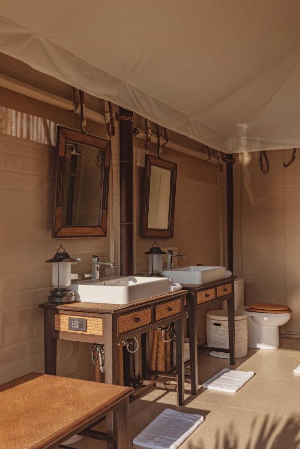 Отель Aladdin Luxury Camp Пхукет Экстерьер фото